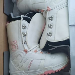 Burton women's snowboard boots